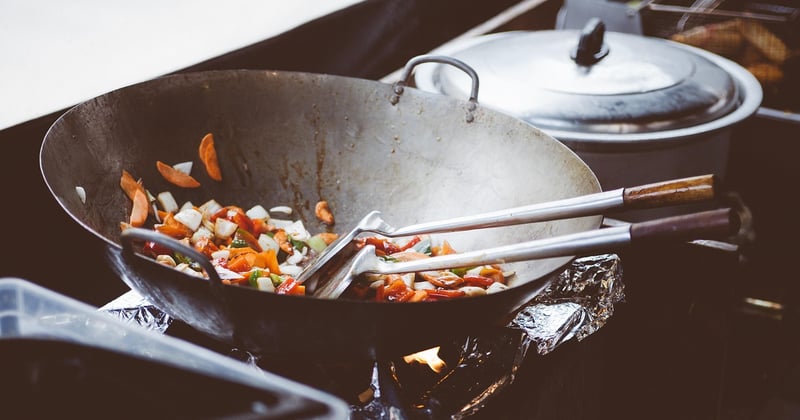 Wok de légumes thaï au lait de coco : la recette facile et parfumée qui change tout